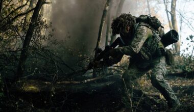 La Russia cambia tutto a Pokrovsk, dai  'tritacarne' alle moto: la nuova tattica che nessuno aveva previsto