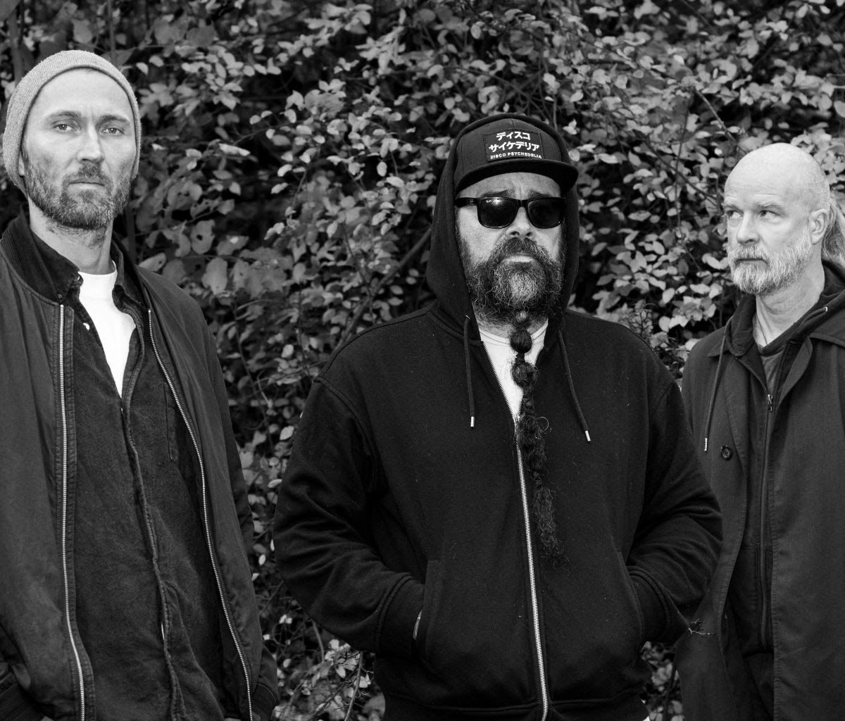 in arrivo il nuovo album "Neverland"