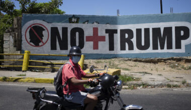 Venezuela, portaerei nucleare Usa nei Caraibi: Caracas dispiega 200 mila soldati | Il Fatto Quotidiano