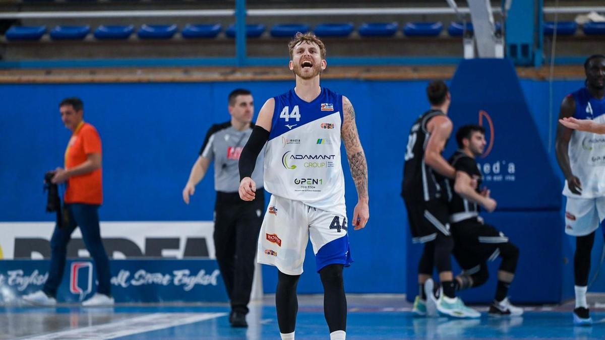 Basket serie b. Vietato fallire oggi per l’Adamant. Al palasport di casa arriva Nocera