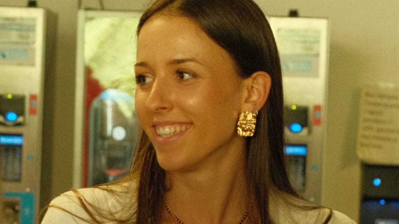 23enne muore investita da un camion mentre percorreva la ciclabile