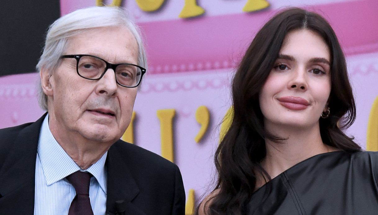 Vittorio Sgarbi a Domenica In, l'avvocato della figlia Evelina dopo l'intervista: "Non è autonomo"