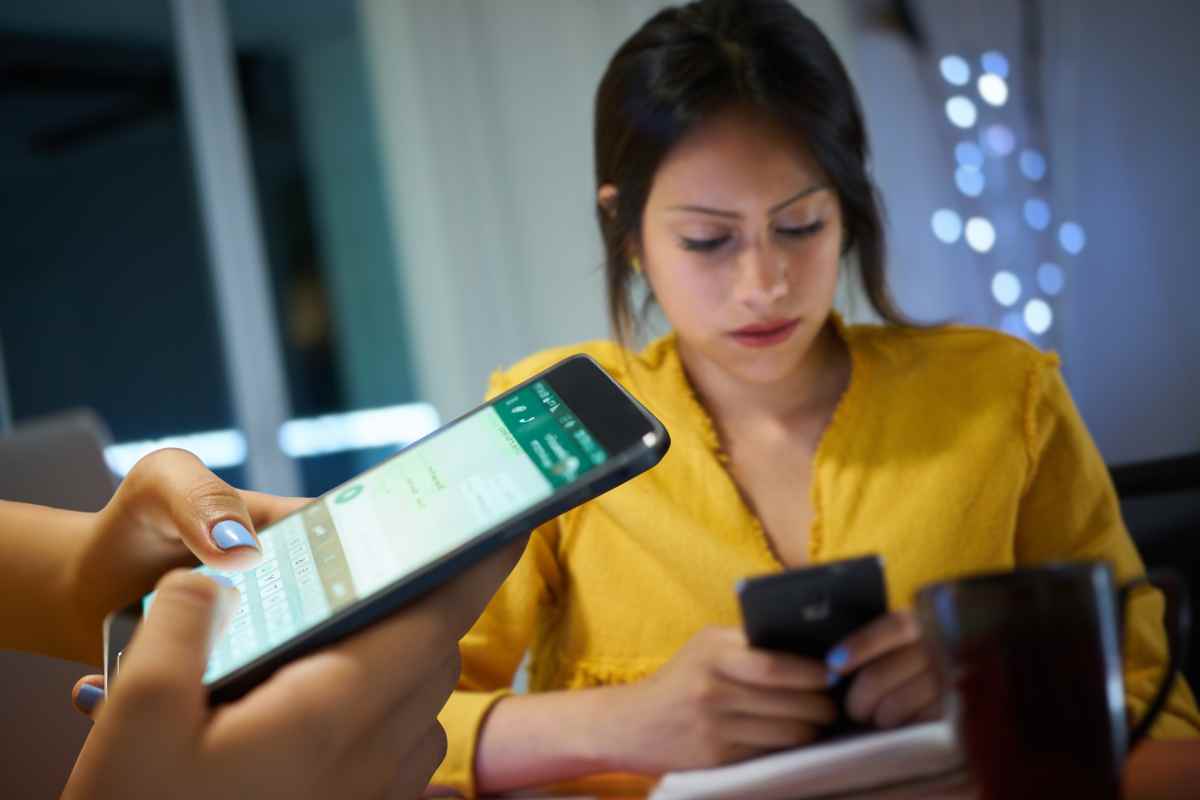 Blocco WhatsApp, utenti nel panico: il blocco improvviso manda in tilt milioni di utenti