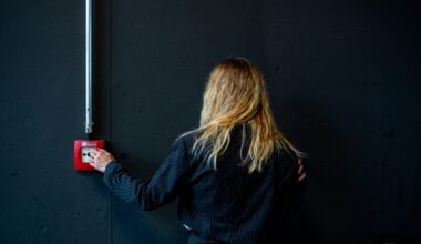 Olivia Nuzzi, Chiara Ferragni e la gioia di punire le bionde con carriere supercalifragilistiche