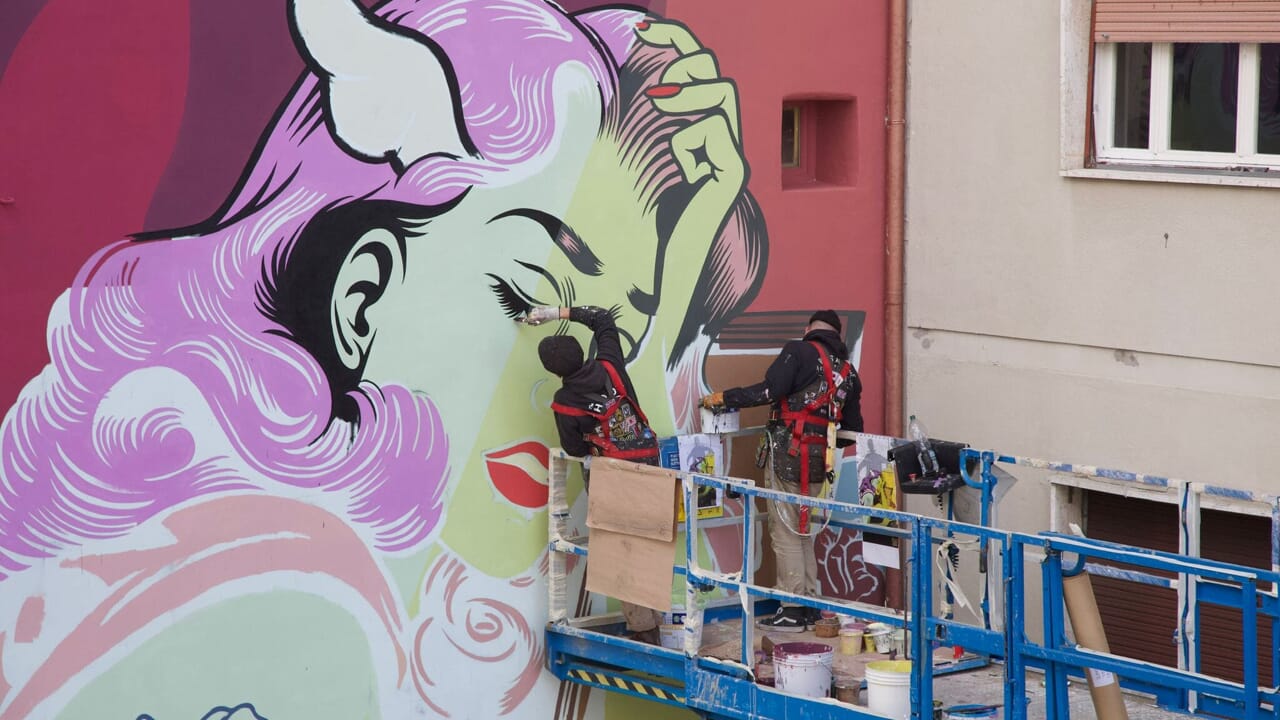 Via Bosi | Inaugurato il murale ispirato a Mary Shelley