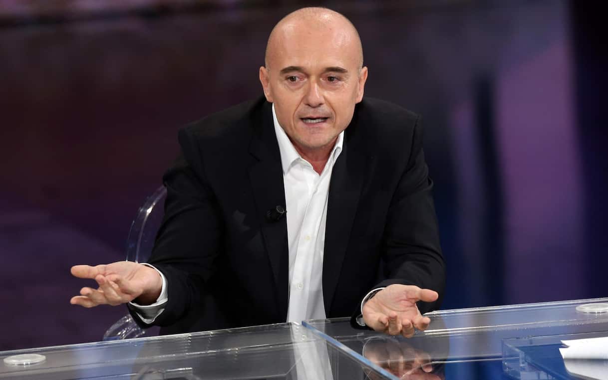 Alfonso Signorini indagato per violenza sessuale ed estorsione