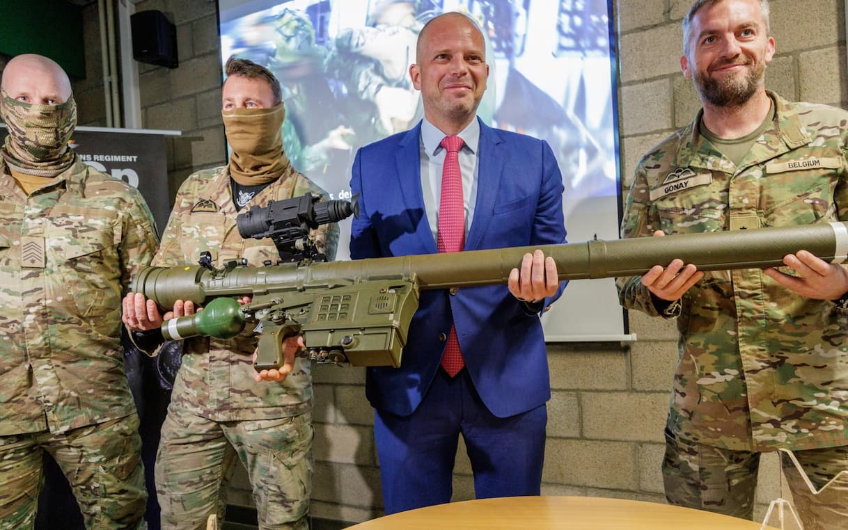 Incursioni dei droni, il Belgio presenta il sistema di difesa PIORUN. Ecco come funziona