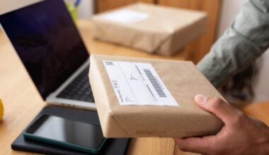 Manovra 2026, in arrivo tassa di 2 euro sui pacchi sotto i 150 euro - Sky TG24