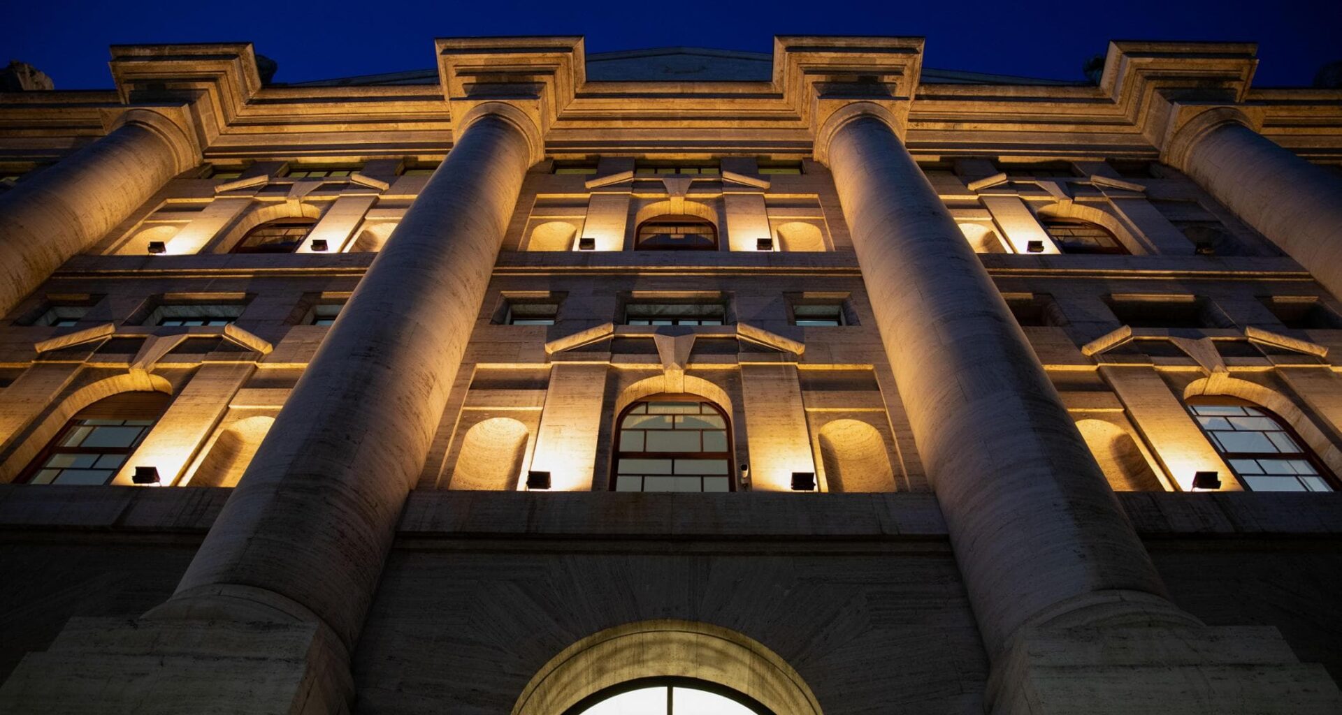 Le Borse della viglia. Oltre all’oro al massimo storico, anche il rame è da record