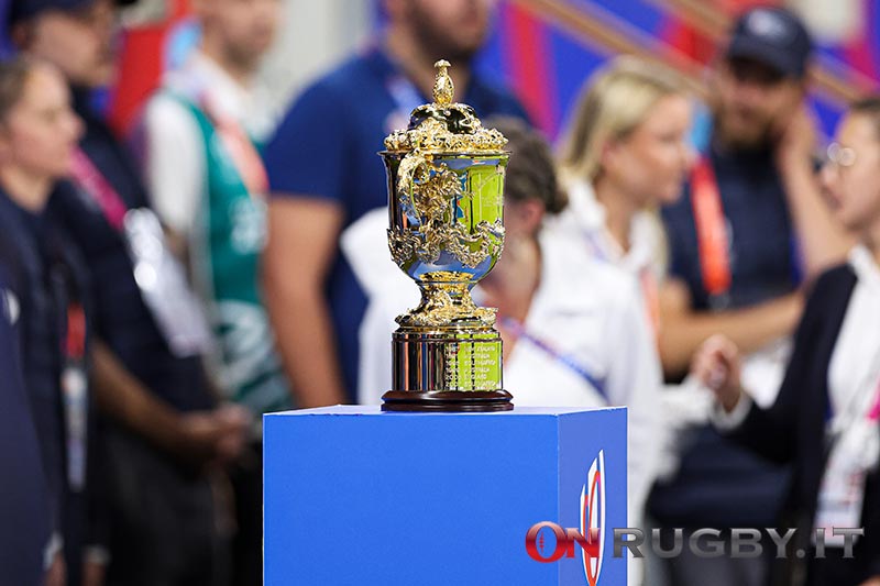 Il trofeo della Rugby World Cup (ph. Sebastiano Pessina)