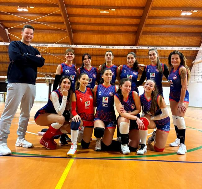 Pallavolo 1a DIV. femminile: Volley Blackmount-Larino 3-0