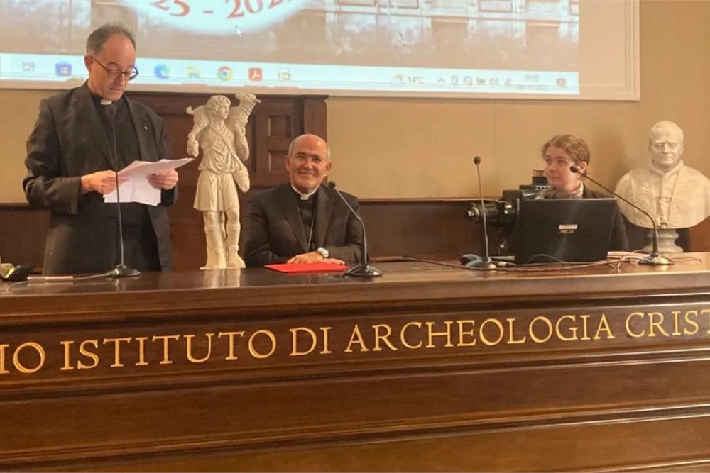 Leone XIV firma una lettera apostolica per scavare nelle radici della fede