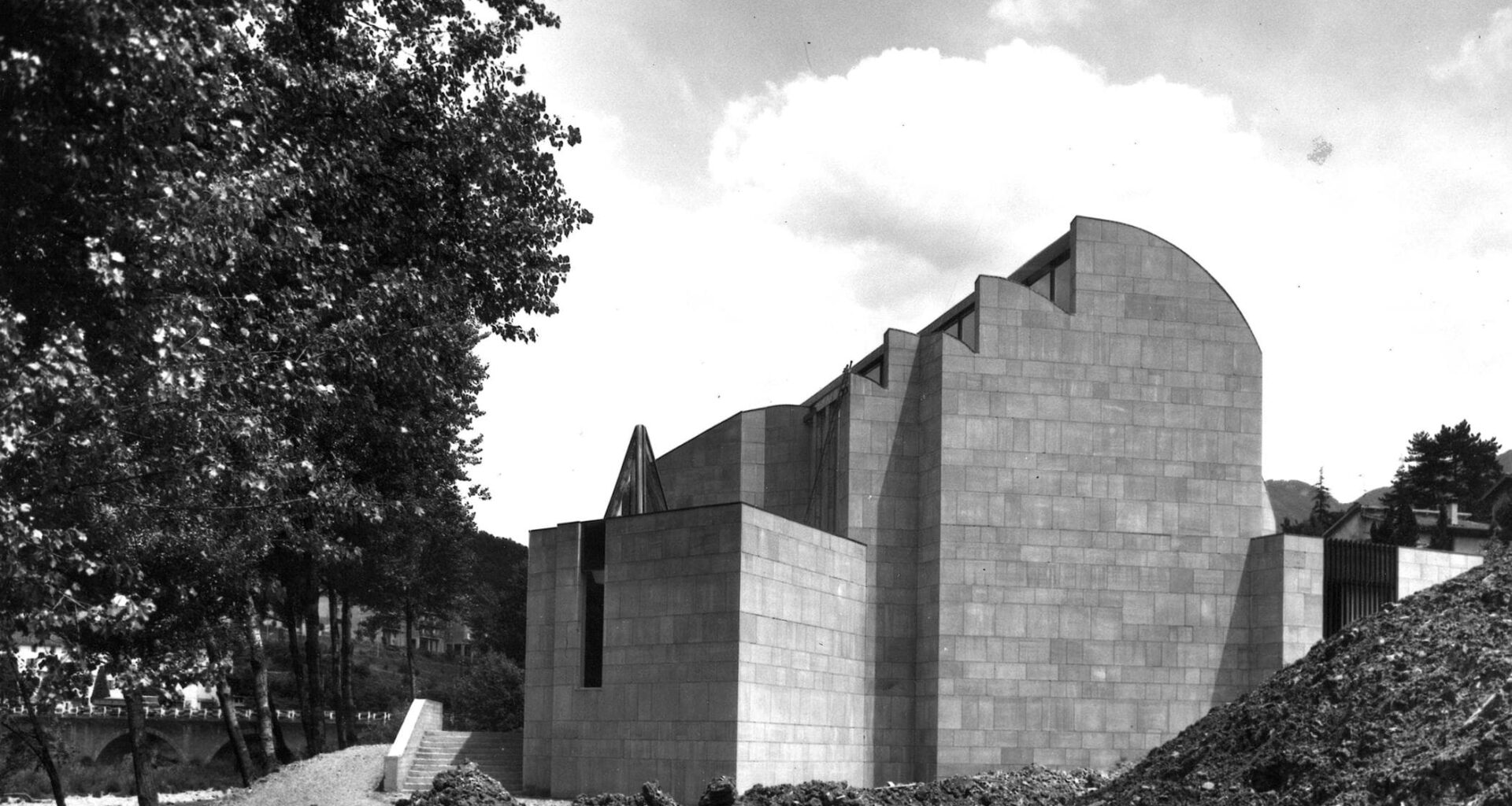 Artek e i suoi novanta anni. Alla scoperta dell’unica opera di Alvar Aalto in Italia