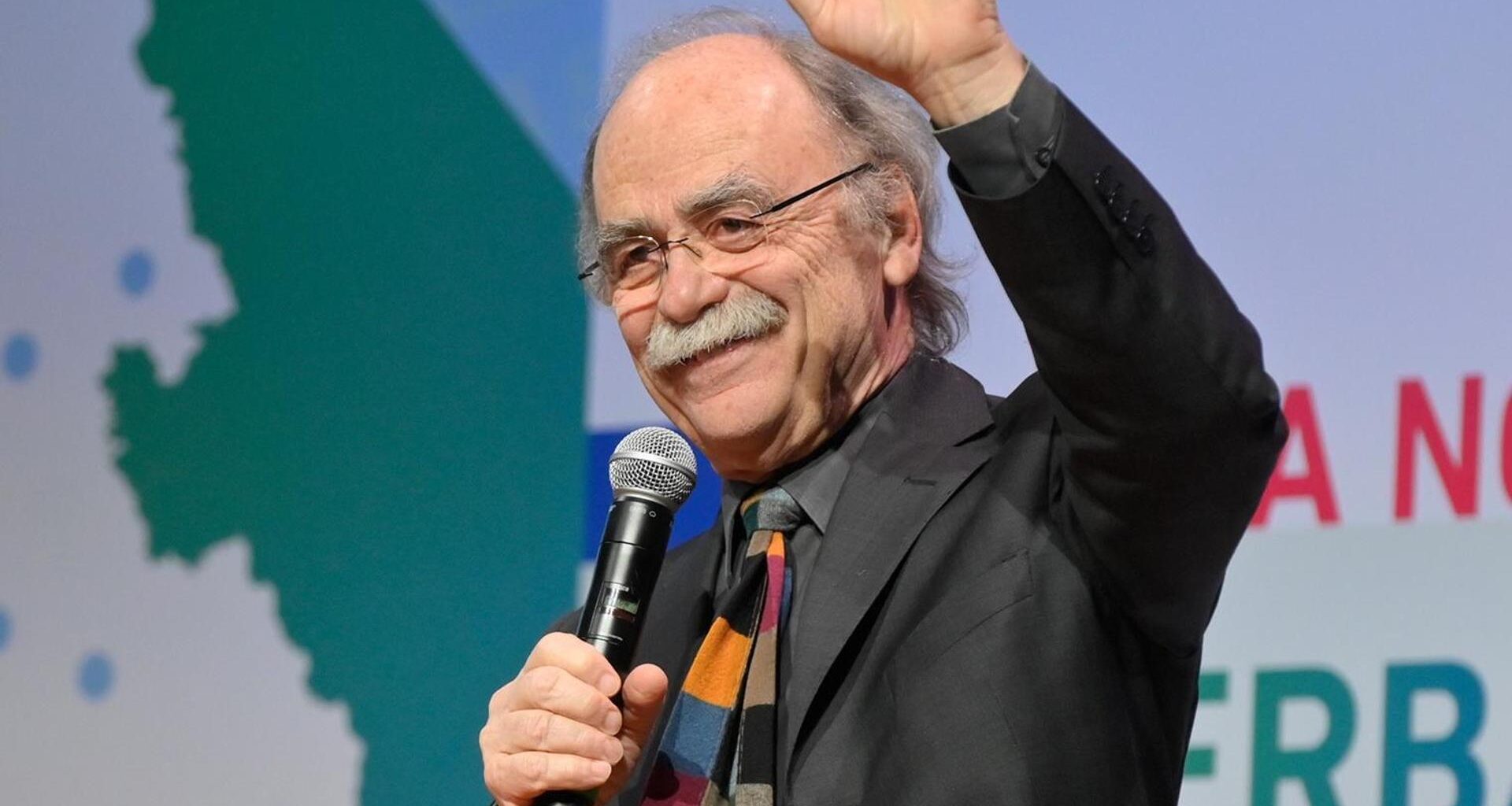 Il regista Maurizio Nichetti presenta l’ultimo film nella “sua Cannobio”