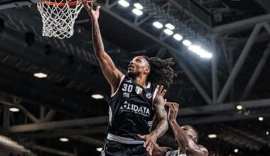 Bologna risponde a Brescia, ok anche Varese