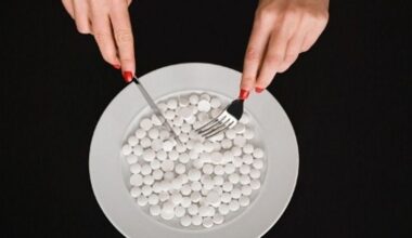 Agli anziani farmaci tritati o spezzati nelle Rsa 