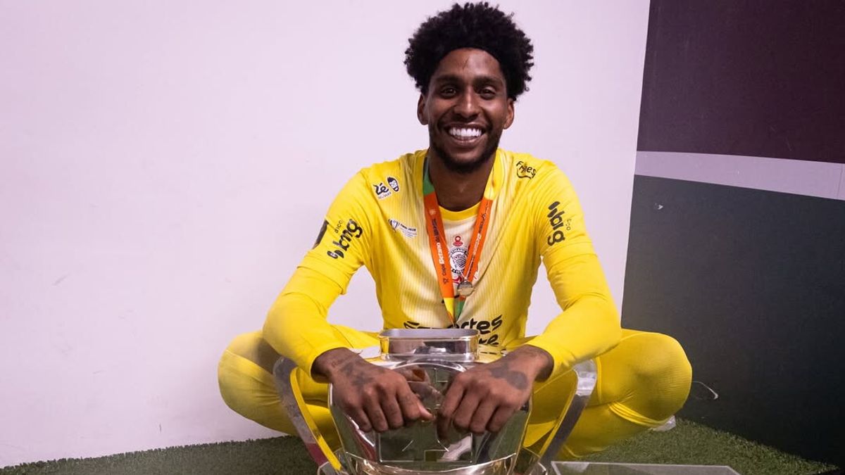 il gigante brasiliano che ha riportato trofei al Corinthians
