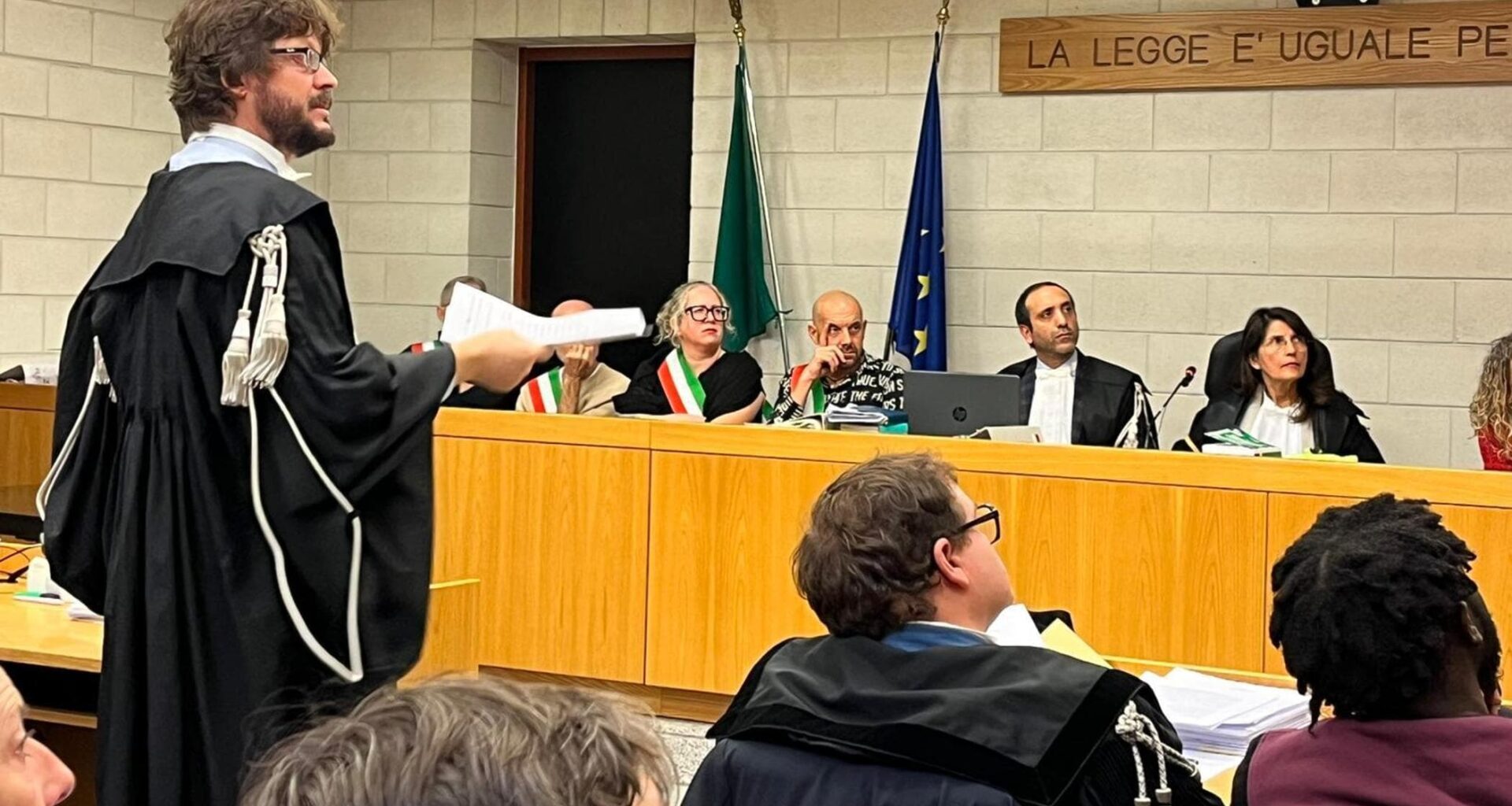 Omicidio di Sharon Verzeni, il pm: “Vita spezzata per un capriccio”. Sangare prova a interromperlo - la Repubblica