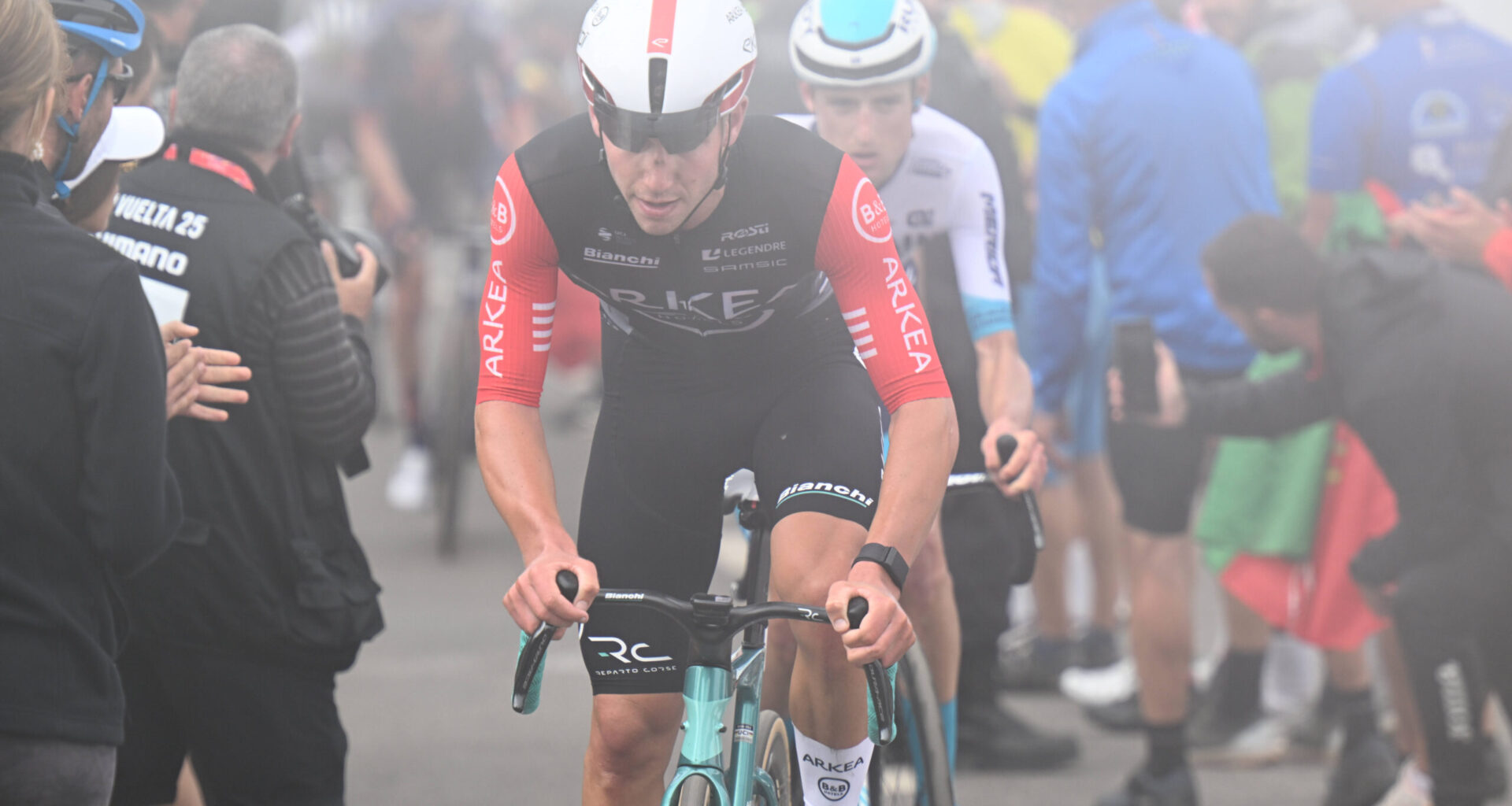 Arkéa-B&B Hotels, dopo la chiusura Victor Guernalec e Léandre Lozouet scendono in una Continental - Rimangono ancora sette corridori senza squadra