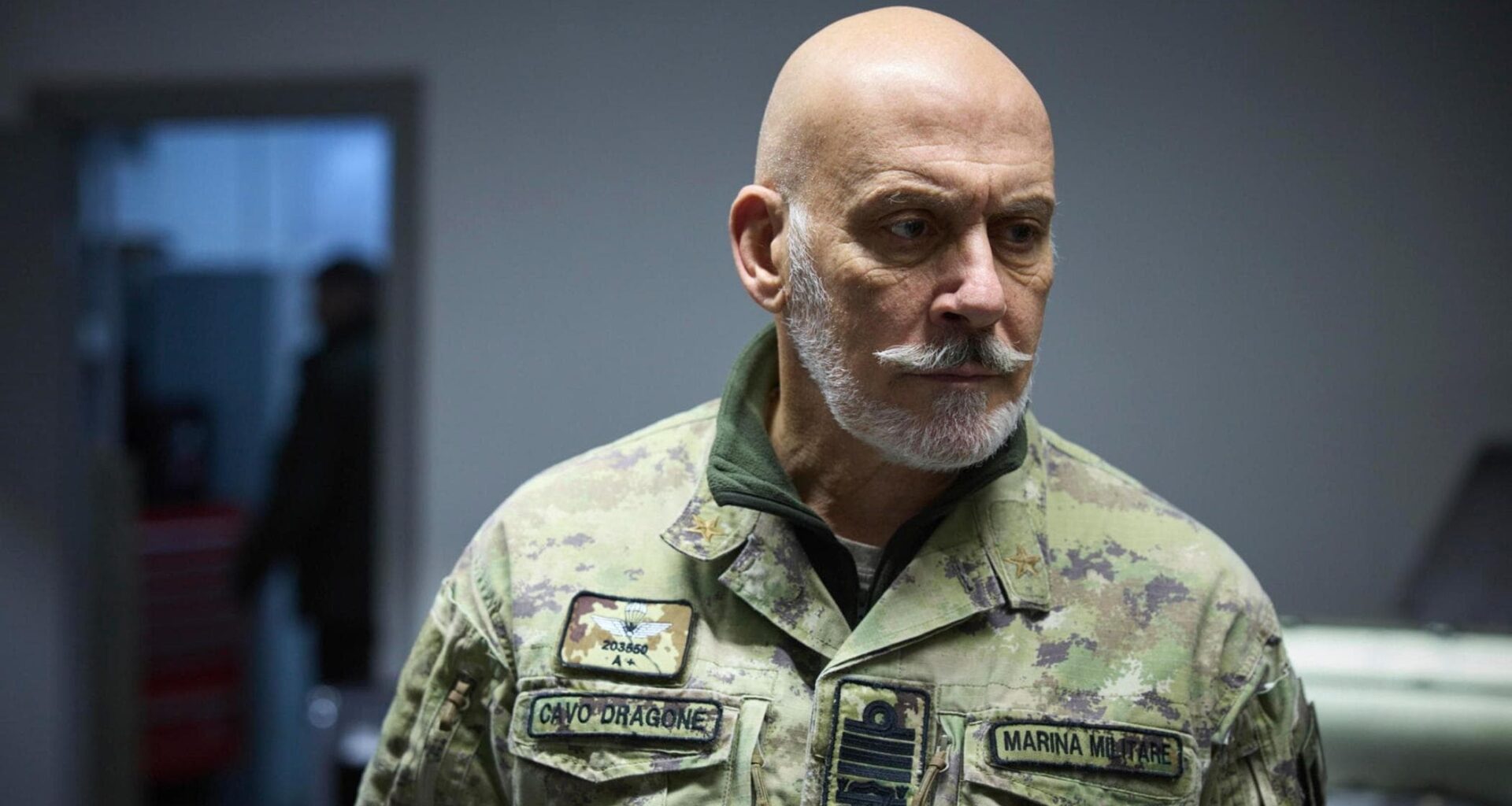 Dalle missioni con gli Usa ai primi attriti con Vannacci: chi è l'ammiraglio Nato Cavo Dragone - la Repubblica