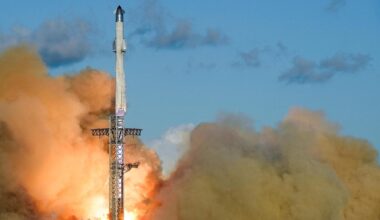 Il derby galattico Musk-Bezos la rivalità sale in orbita - la Repubblica