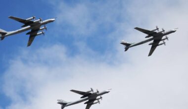 Diretta | Bombardieri russi sul Mare di Barens, caccia Nato in volo: scatta l'inseguimento