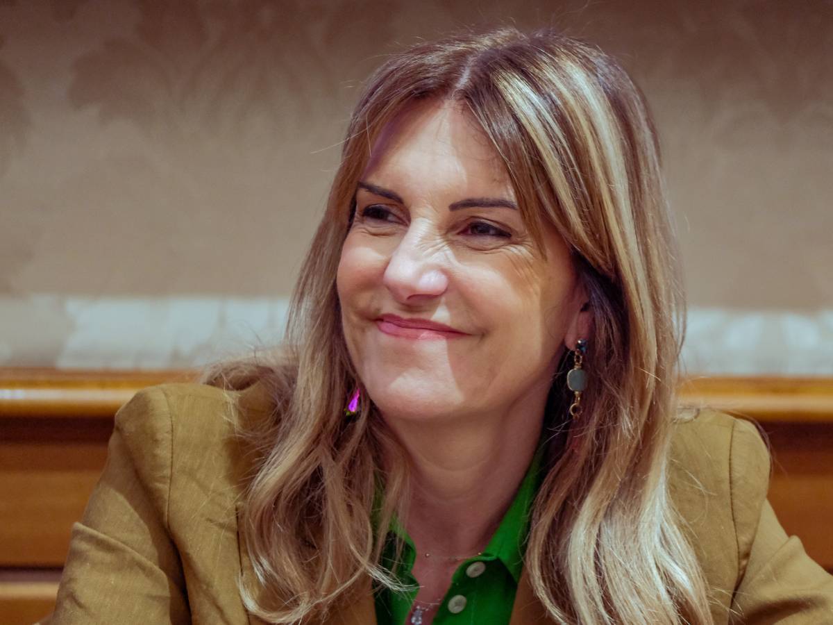 "Risorse ad eventi contro l'antisemitismo. Io sto con Segre, mai con la Albanese"