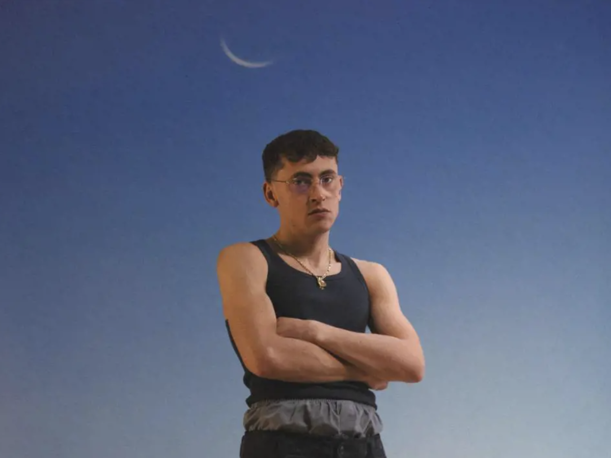 Tredici Pietro, chi è il cantante a Sanremo 2026: “Io figlio di Morandi, ci sono momenti in cui non mi fa stare bene”