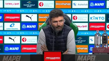 Fiorentina, il ds Goretti: "I tifosi hanno risposto, noi no. Vietato retrocedere, servono scelte drastiche"