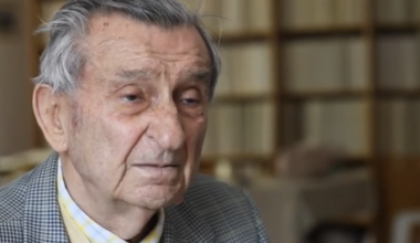 È morto a 100 anni Sergio Flamigni, ex senatore del Partito Comunista Italiano e membro della commissione d'inchiesta sul caso Moro