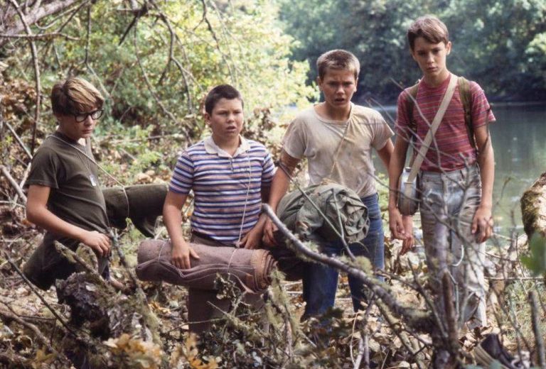 Una scena dal film Stand by Me - Ricordo di un'estate