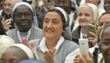 Il Papa alla UISG: testimoni del Vangelo alle frontiere del mondo