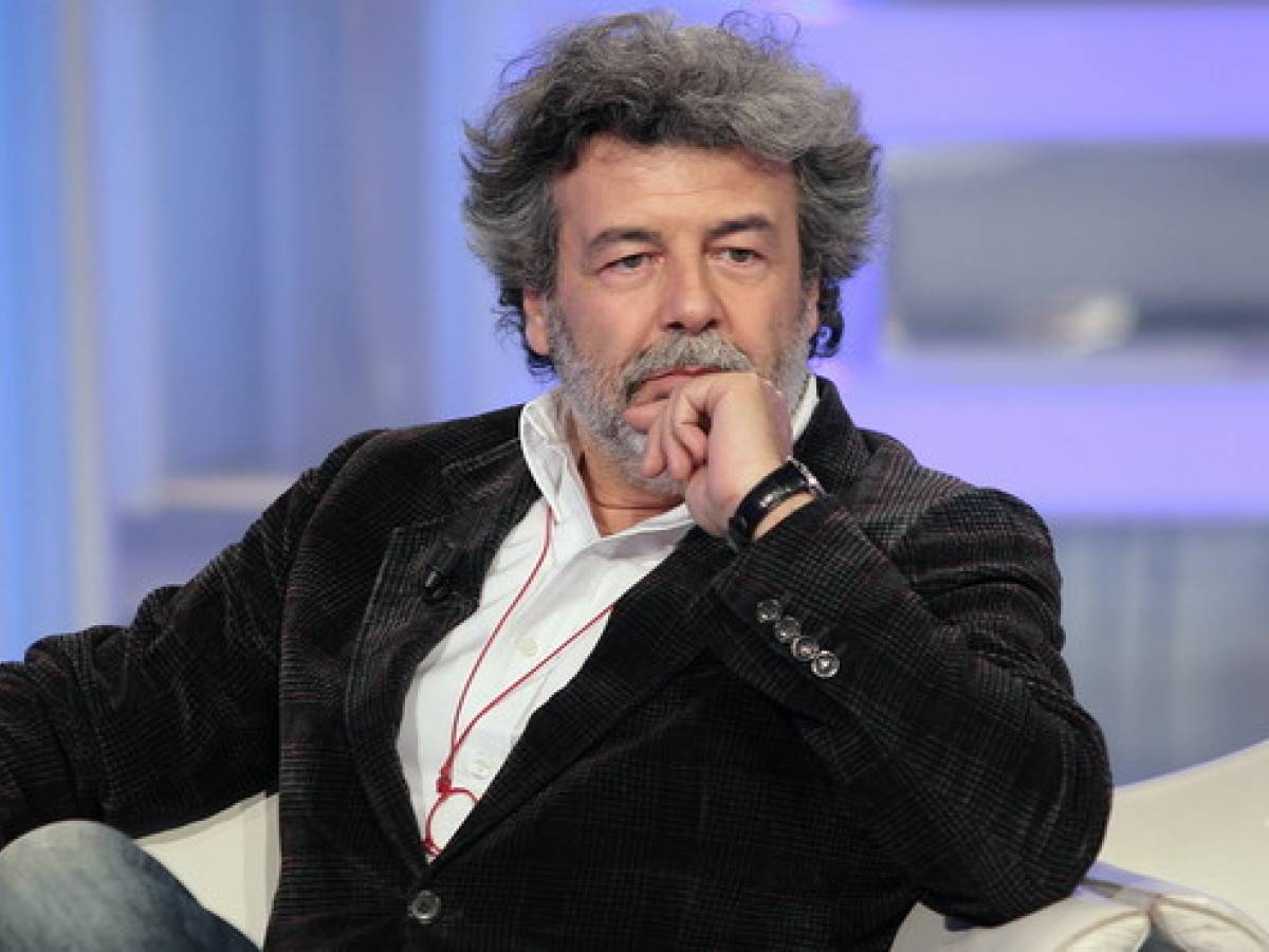 Vietato parlare dello scandalo Nature. La denuncia del professore Roy De Vita: "Mi hanno oscurato"