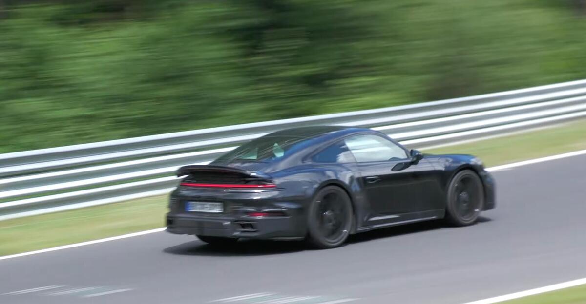 Porsche 911 Turbo Touring: 701 CV per chi odia mettersi in mostra - News
