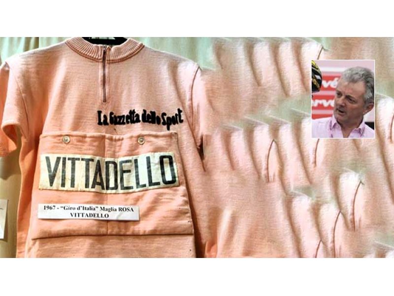 SOFFI AL CUORE. DANCELLI E QUELLA MAGLIA ROSA ASPRA E GRAFFIATA INDOSSATA A NAPOLI