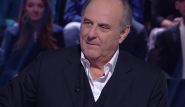 È nato prima Gesù o Alessandro Magno? La domanda manda in tilt i concorrenti di Chi vuol essere milionario