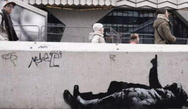 Banksy rivendica la paternità di una nuova opera di denuncia a Londra