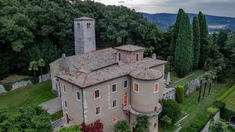 La villa della principessa è in vendita: per Sant’Andrea servono 30 milioni