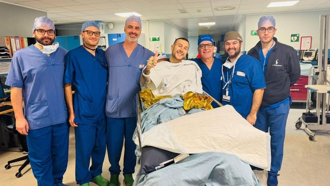 Bernardeschi operato, il calciatore del Bologna ringrazia i medici: starà fermo 6 settimane