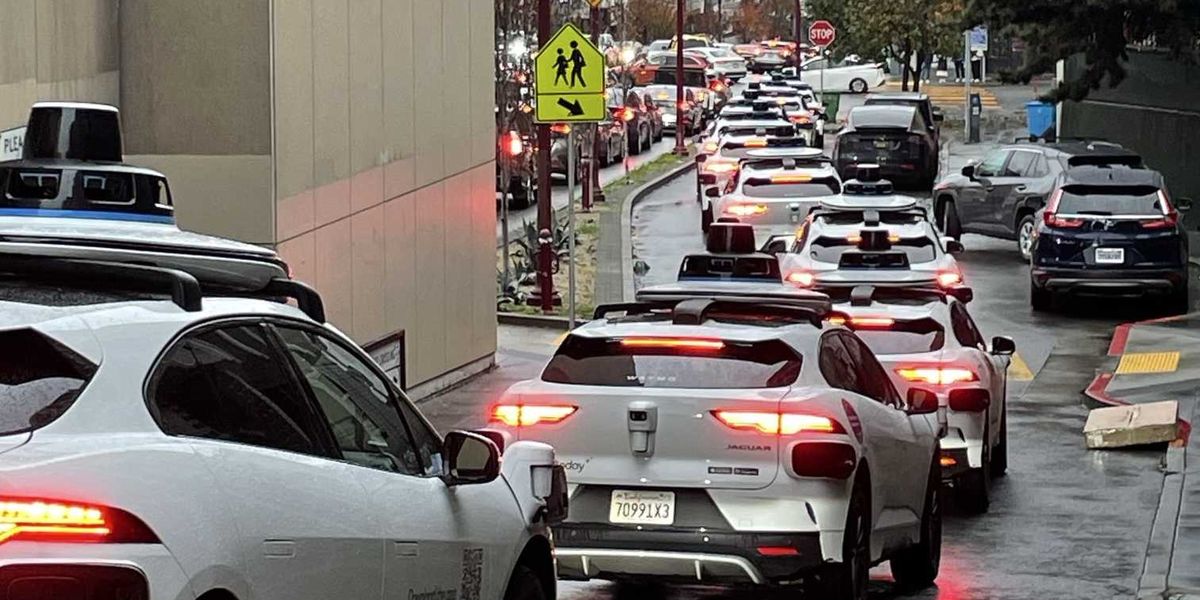 Auto senza conducente, la lezione di Waymo - La Verità