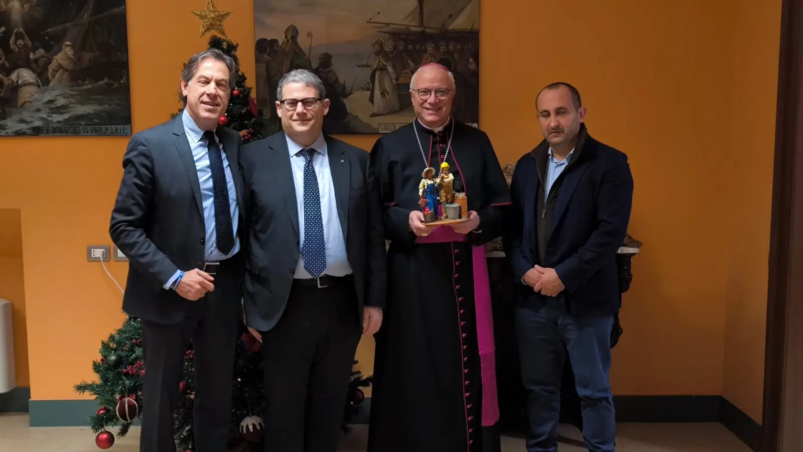 A Baturi la statuina del presepio 2025 di Coldiretti e Confartigianato