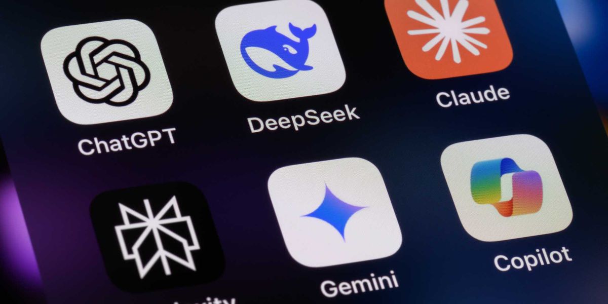 L’Italia resta indietro sull’Ia generativa: solo un cittadino su cinque la utilizza - La Verità