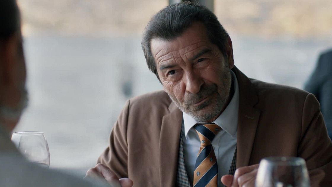 Yekta in una scena di Segreti di famiglia 3