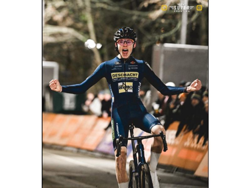 SUPERPRESTIGE DIEGEM. GRIGOLINI 2° ALLE SPALLE DI LEJEUNE. DELL'OLIO 4°, BOSIO 8° E CINGOLANI 9°