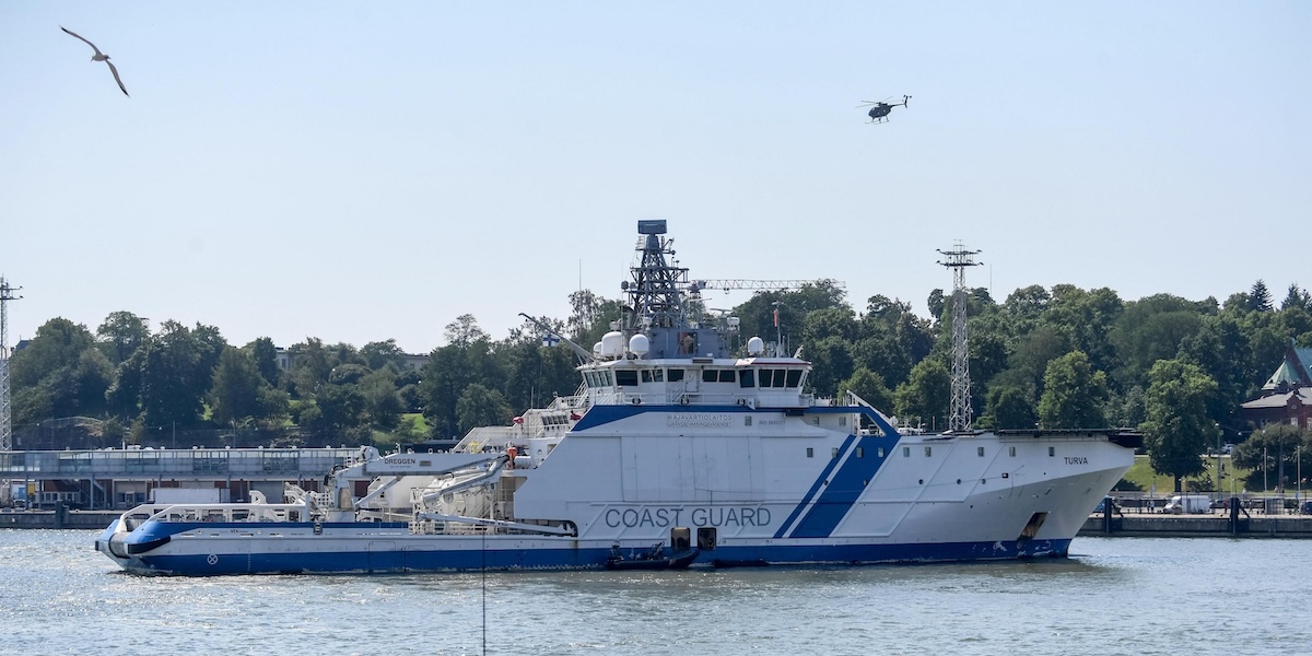 La Finlandia ha sequestrato una nave sospettata di aver danneggiato un cavo sottomarino