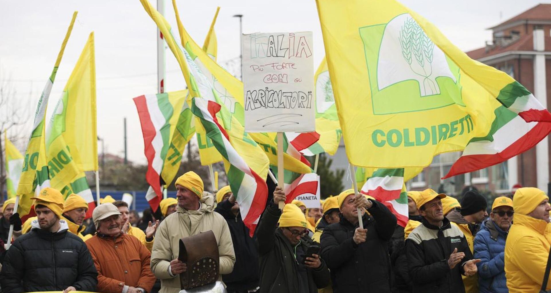 Oltre 2.500 agricoltori dalla provincia di Cuneo alla mobilitazione promossa da Coldiretti a Torino