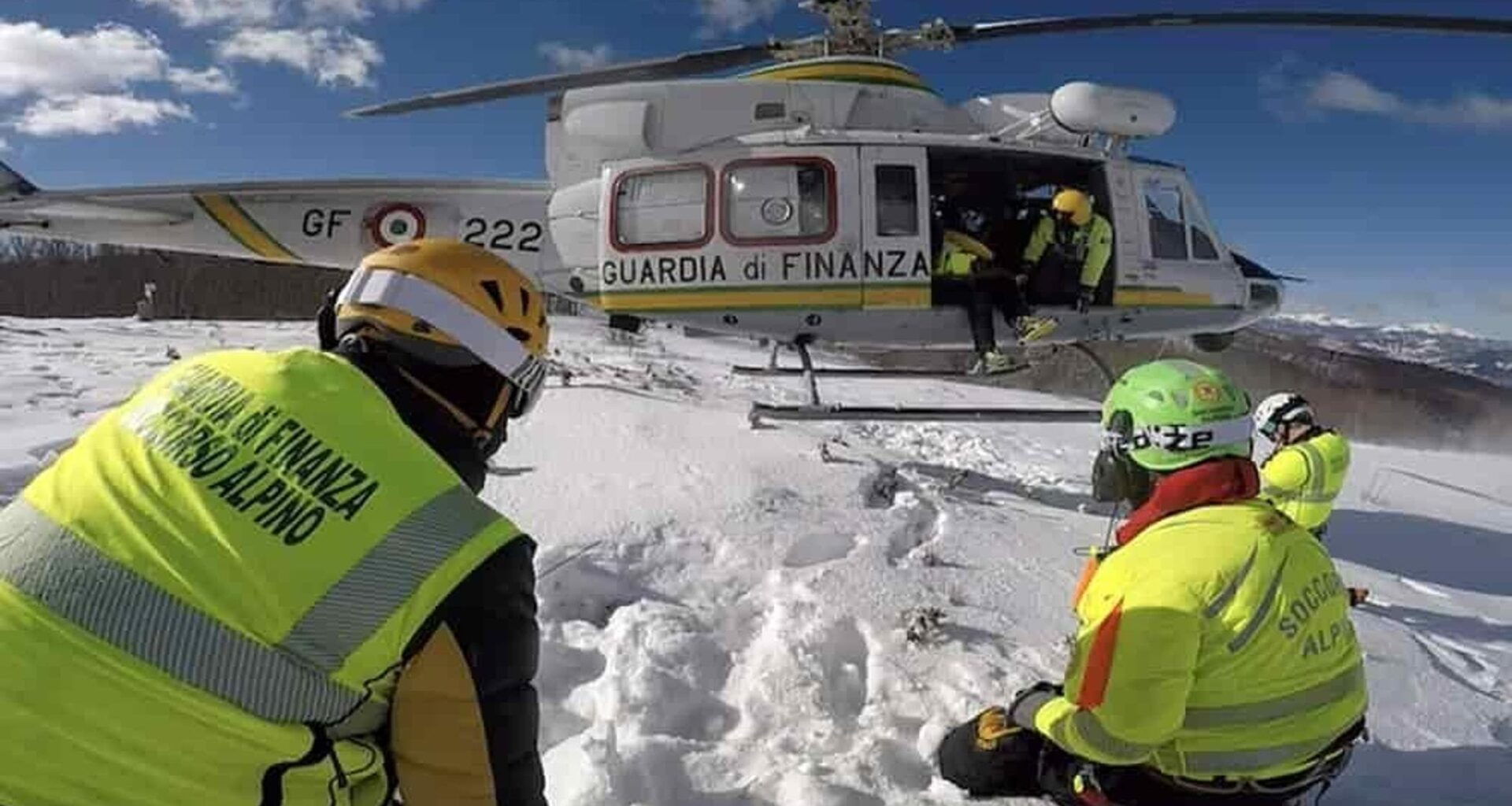 Esce a correre, cade in un canale e muore congelato: tragedia di Capodanno a Oulx