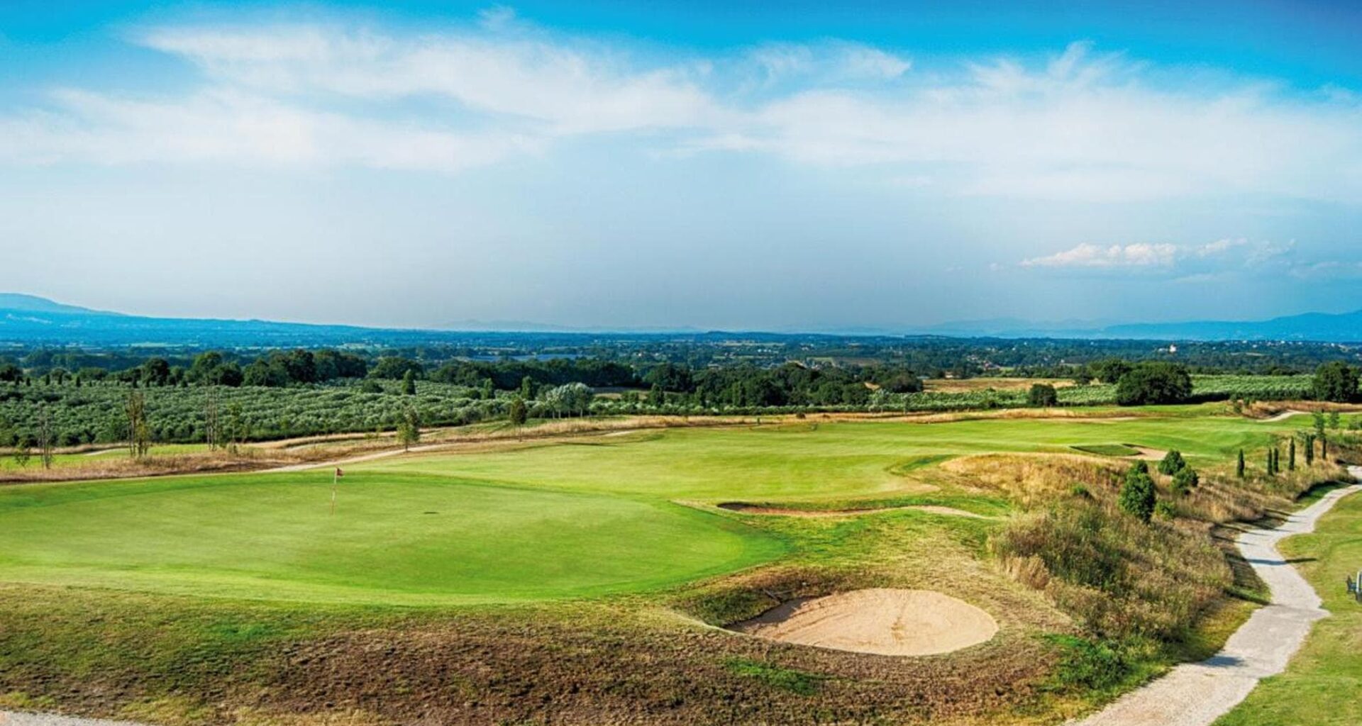 Agonismo, tradizione e glamour: via al primo Trofeo di Golf dei Circoli Storici