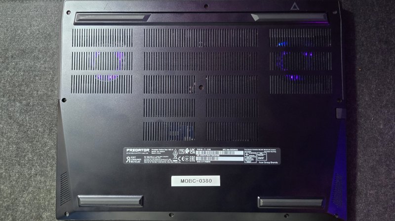 Il sistema di raffreddamento AeroBlade 5 svolge il suo lavoro con efficacia