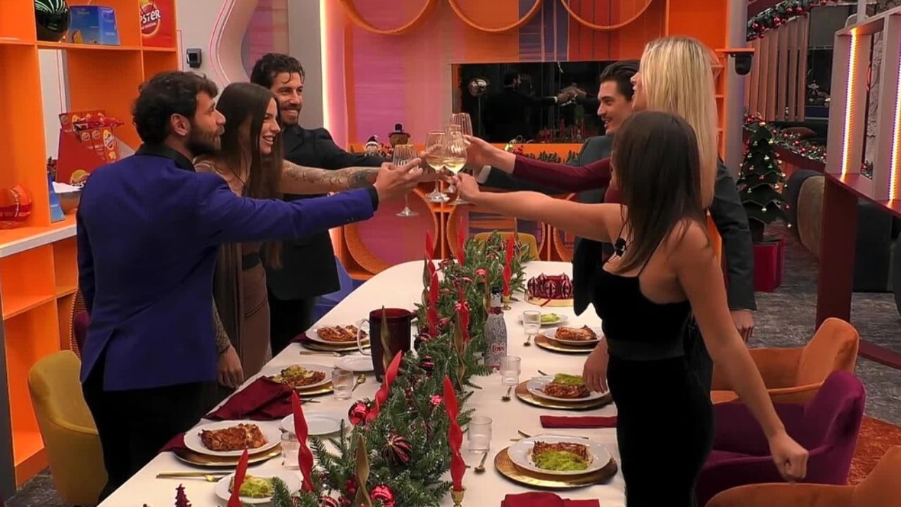 Grande Fratello, Mattia Scudieri sulle coppie della Casa: "Tra loro è stata un’esplosione di amore, autentica e intensa"